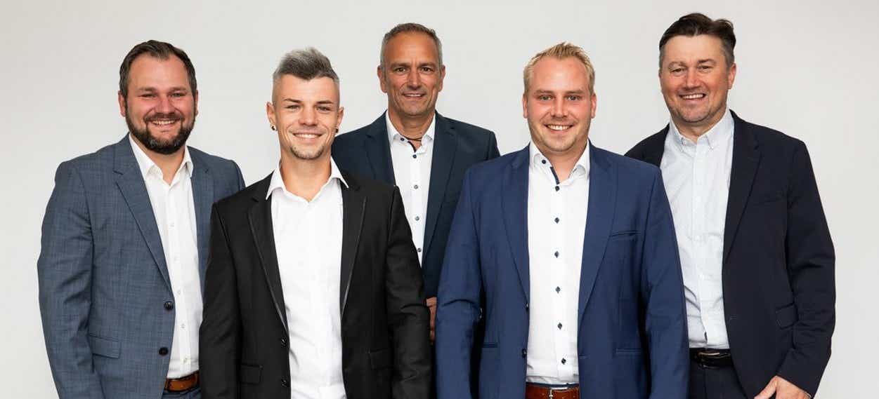 Group-image-631788