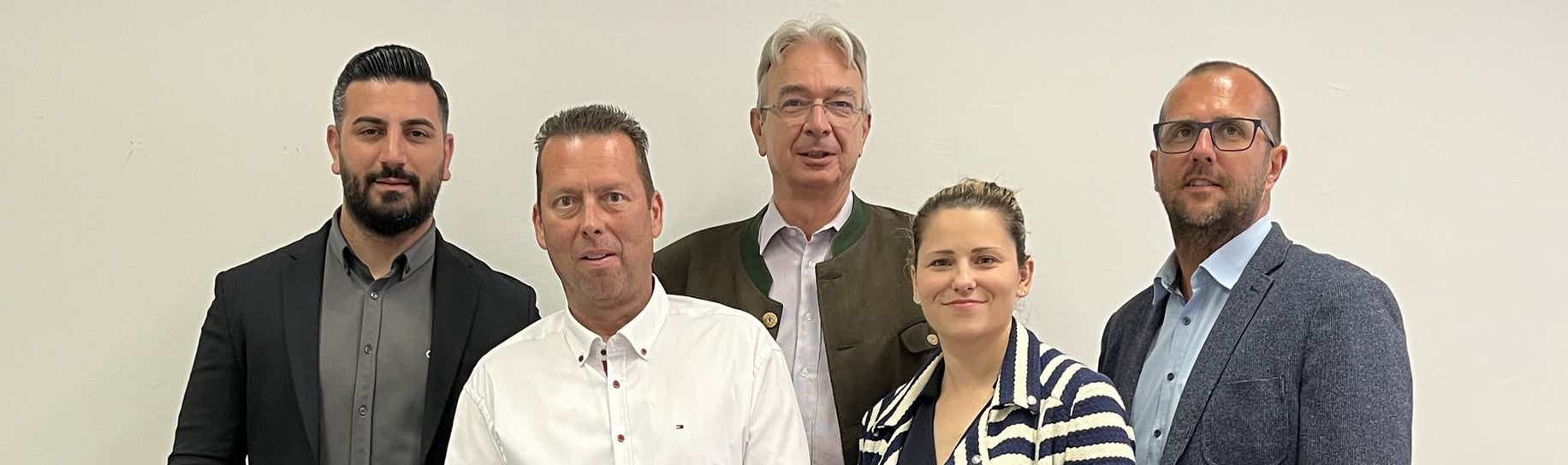 Group-image-610350