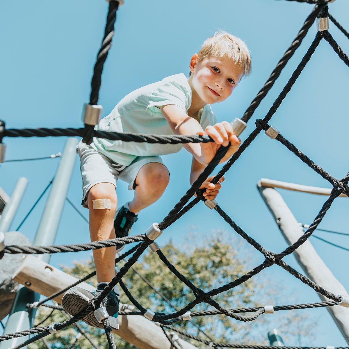 Junge Menschen sind von Versorgungslücken nach Unfällen besonders betroffen.
