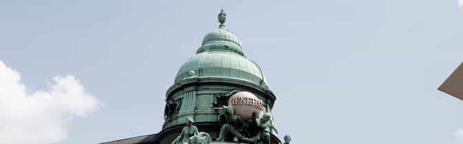 management-gesellschaften-generali-logo-am-gebaeude.jpg